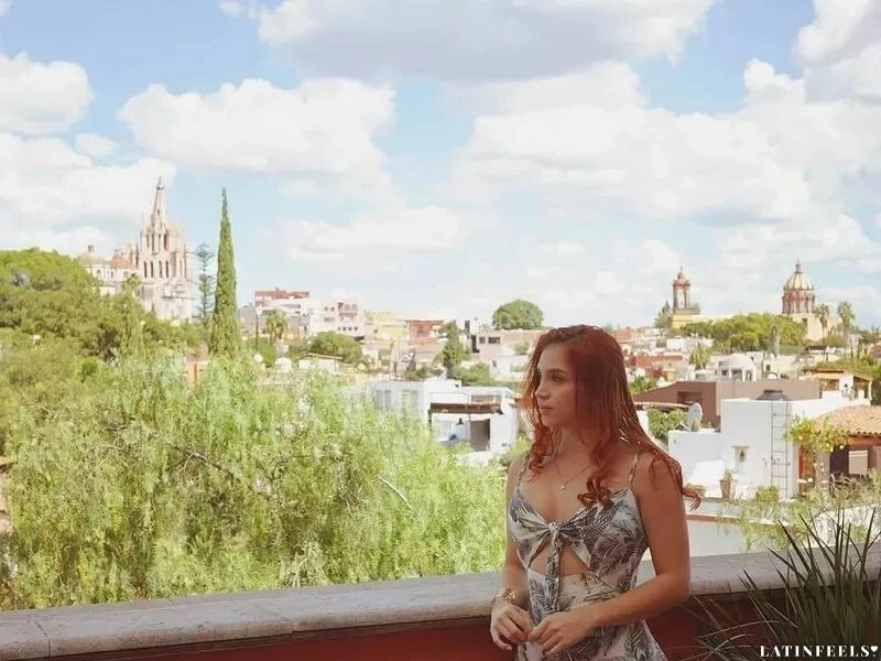 Estefania, 29